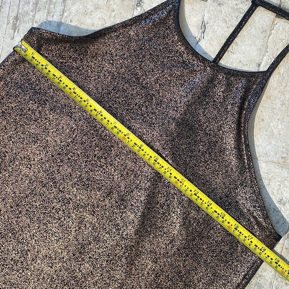 Fabletics, metallic bronze and black T back, active halter tank top. Size L - Picture 8 of 10